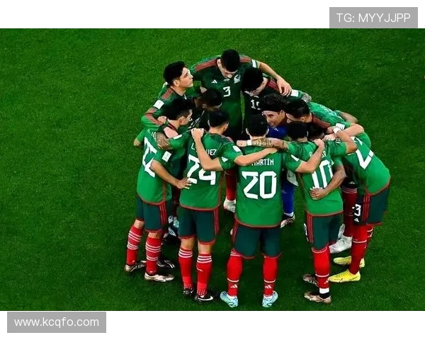 国际友谊足球赛激情对决美国队迎战墨西哥队