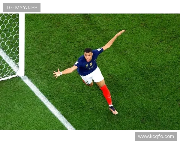 姆巴佩领衔法国队冲击世界杯冠军展现足球天赋与团队精神的完美结合