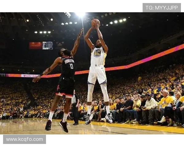 水花兄弟对决雷霆二少谁能在赛场上笑到最后