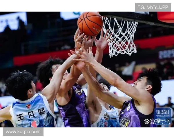 福建男篮全运赛迎战吉林队力争在主场展现强大实力与团队默契