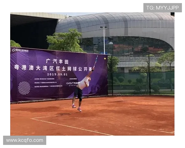 广州网球队在洲际杯中的战术表现分析与点评探讨