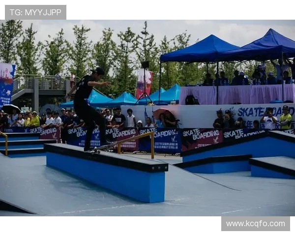 上海滑板队近期状态分析与表现评估探讨 上海滑板队近期状态分析与表现评估探讨