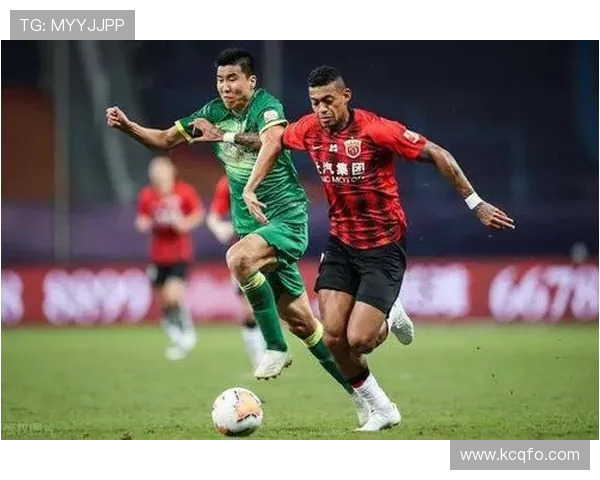 上海足球队速度之争引发热议球迷观点各异赛场表现成焦点 上海足球队速度之争引发热议球迷观点各异赛场表现成焦点